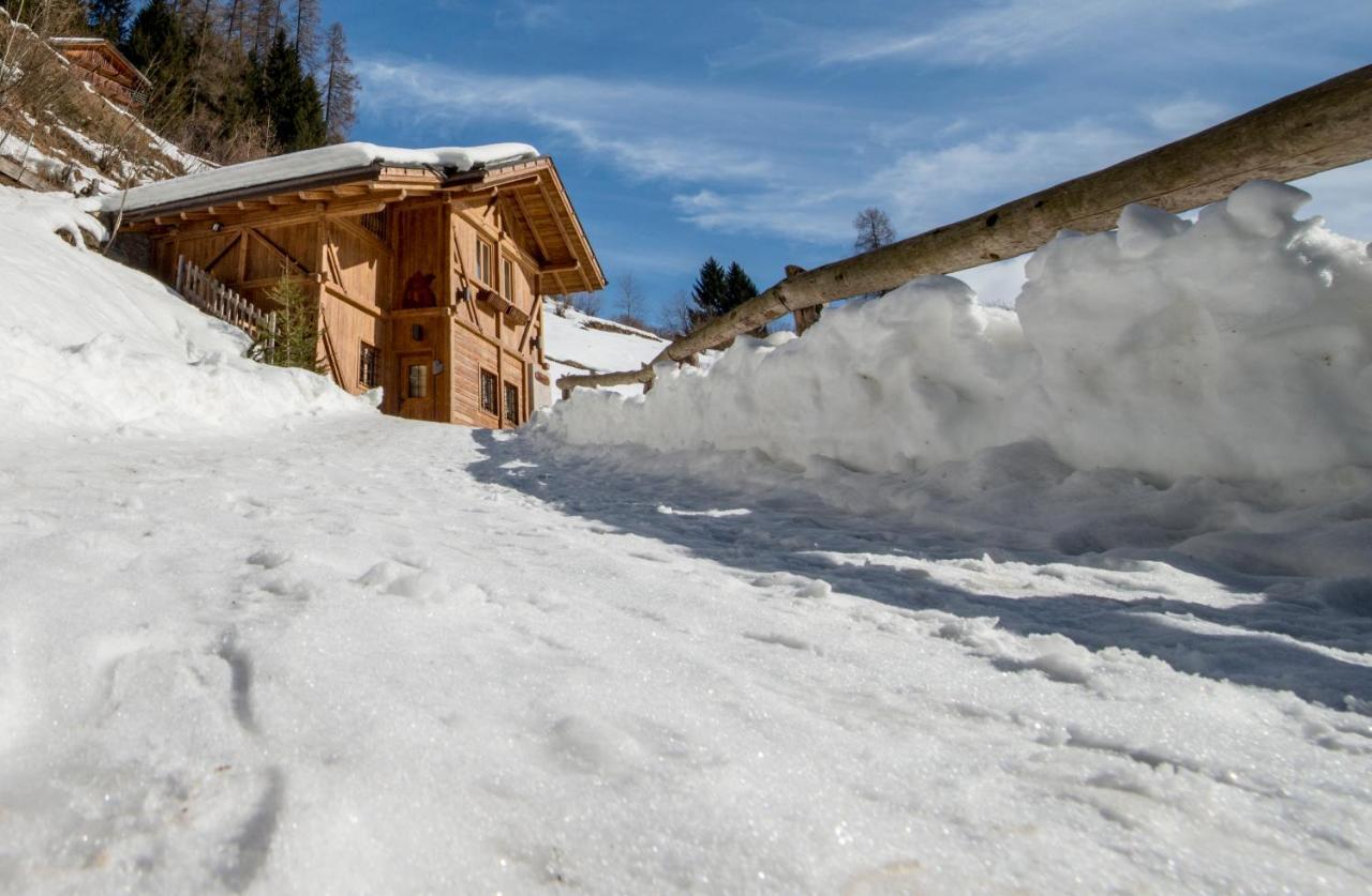 Chalet Bambi Villa Rabbi Exterior photo